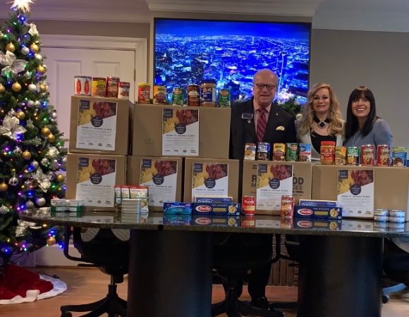 Move For Hunger Saddle River Office 2018 (1).jpg